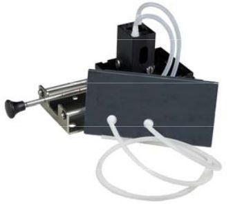 WATER-JACKETED CUVETTE HOLDER KIT FOR 10 MM SINGLE SQUARE CUVETTE INCLUDES UNIVERSAL BASE, WATER-JACKETED HOLDER WITH FLOW-THRU PANEL (WATER BATH REQUIRED)