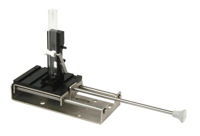 TEST TUBE HOLDER KIT FOR 8~20MM DIAMETER TEST TUBES. INCLUDES UNIVERSAL BASE, V-TYPE TUBE HOLDER